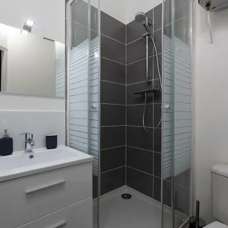 Le Nid Lyonnais - Montchat Apartment