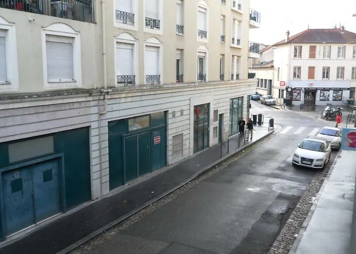 Le Nid Lyonnais - Montchat Lione